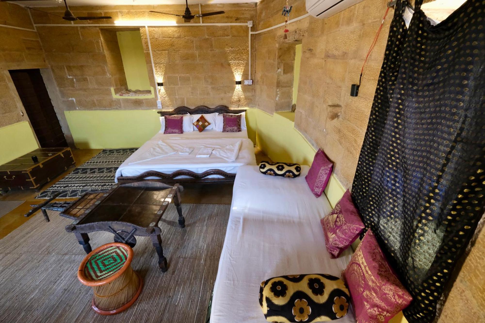 Saffron Guest House Jaisalmer Exterior photo